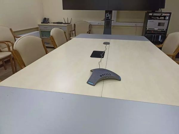 VoiceXpert VXA-212-UBE, USB/Bluetooth спикерфон с дополнительным микрофоном